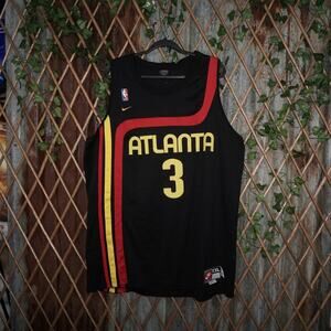 XXL - Vintage Y2K Nike T-Shirts description atlanta hawks
